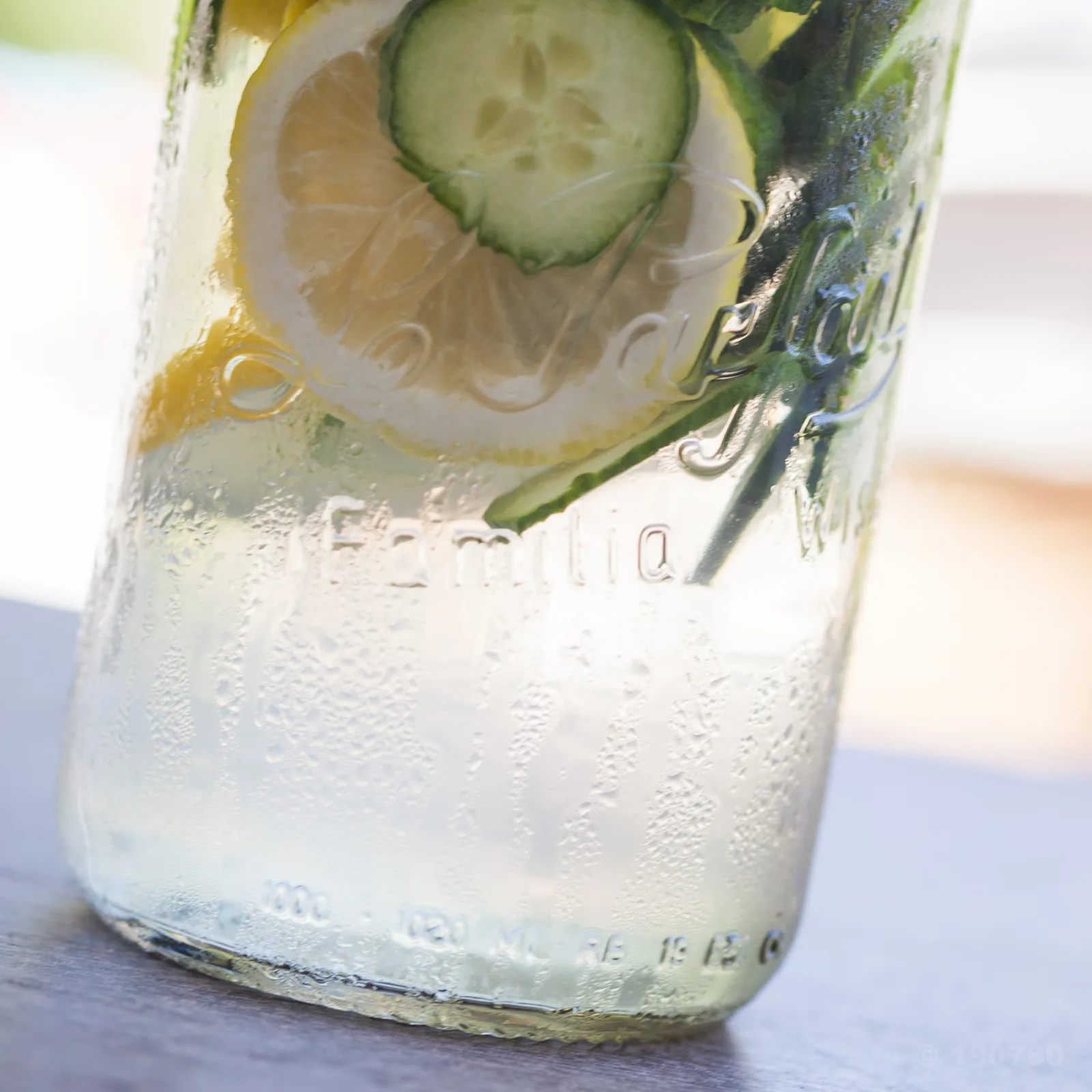 Eau aromatisée concombre – citron