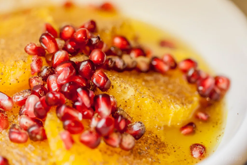 Carpaccio d’oranges à la grenade et aux quatre épices