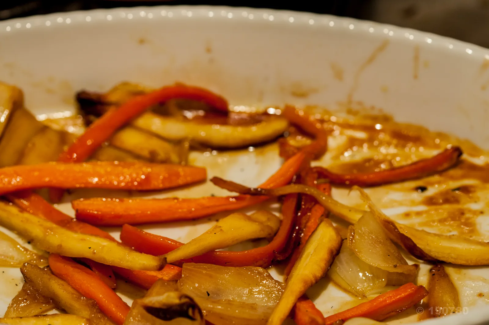 Accompagnement facile, carottes et panais rôtis au four