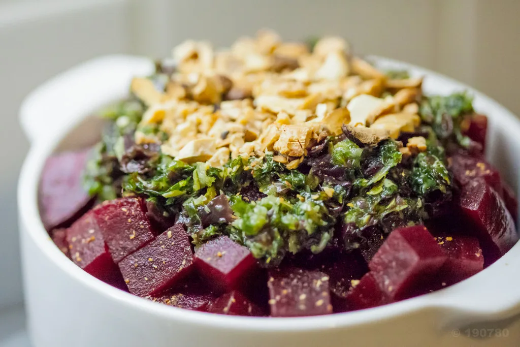 salade de betterave rouge et tartare d’algues